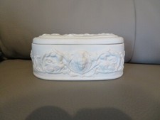 porcelain limoges biscuit jewelry box signed COQUET