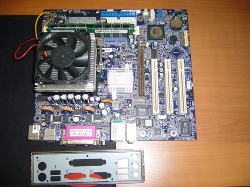 Carte mère gigabyte - mère,