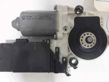 Moteur leve-glace avant droit