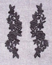 LOT de 2 APPLIQUES DENTELLE