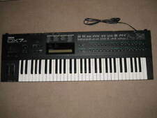 Yamaha DX7 Ⅱ D avec Un CD