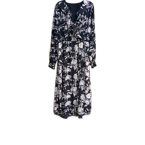 Robe femme noire blanche motif