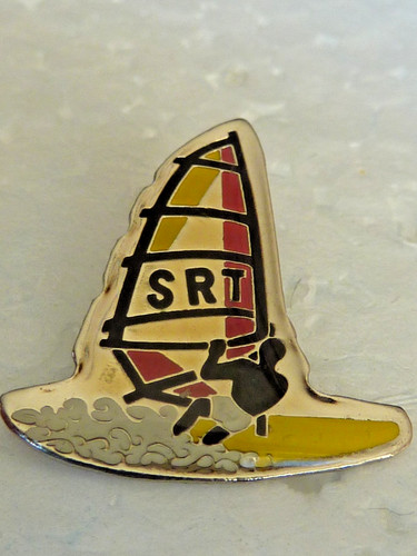 Pin pins badge sport - pin's,
