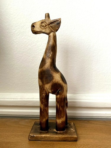 Girafe sculpté bois léger - en,