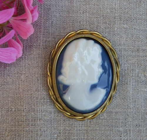 Broche ancienne porcelaine - ancienne,