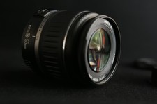 Objectif Canon EF-S 18-55mm