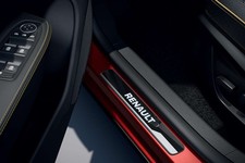 Genuine Renault Arkana Illuminated Door Sill Guards