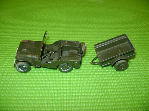 Polichinelle jeep willys avec - polichinelle,