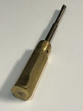 Ancien tournevis à frapper en