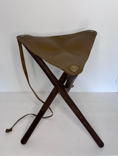 Tabouret pliant tripode - , bois