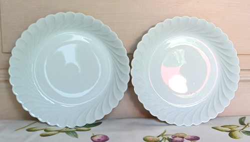 Assiettes calotte creuses - ,