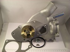 Pompe à eau Peugeot 505 et P4
