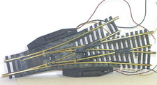 FLEiSCHMANN Ref 6058 Aiguillage triple rails laiton Cde électrique