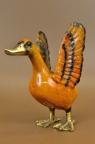 Une canard décoratif - une, jardin