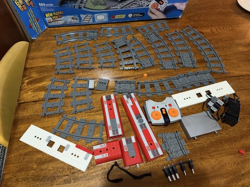 Lego 7938 city passenger train - 7938,