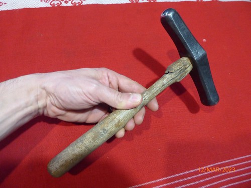 Marteau outil ancien - marteau,