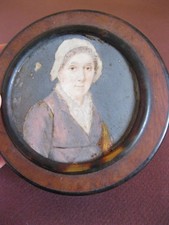 Ancienne boite avec miniature