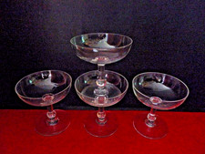 4 COUPES A CHAMPAGNE ANCIENNES