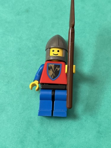 Lego 6049 castle figurine - castle,