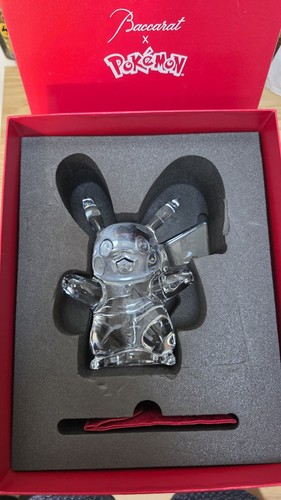 Baccarat pokémon figurine - baccarat,