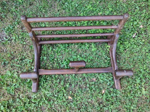 Porte manteau chapeau bois - /,