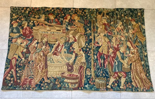 Tapisserie murale médiévale