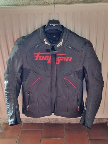 Blouson moto cuir - moto,