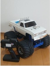 Kit voiture RC Tamiya 1/10 Super Clod Buster avec émetteur et électronique