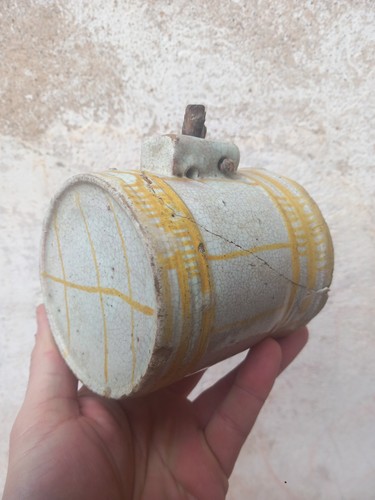 Tonnelet faience sud - tonnelet, ouest