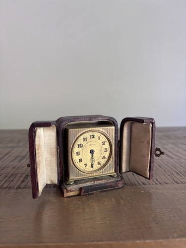 Ancien réveil pendulette - réveil,