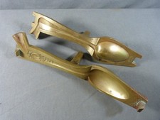 Ancien moule à cuillère à