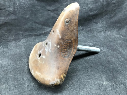 Ancienne selle vélo - ancienne, cuir