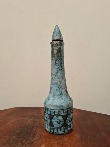 Carafe ceramique signe - , en