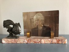 Cadre porte photo en marbre rose et régule Poisson Art Déco 1940