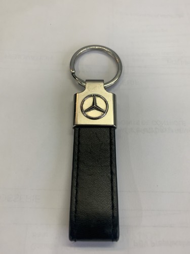 Porte clé mercedes - porte,