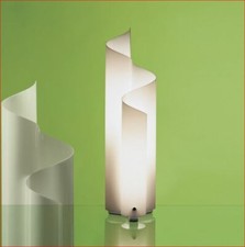 Europe - Artemide Mezzachimera - Vico Magistretti - 0055010A - 03/25 Stock