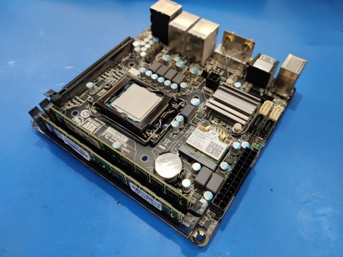 Carte mère gigabyte - carte,