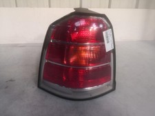 Feu arriere principal gauche