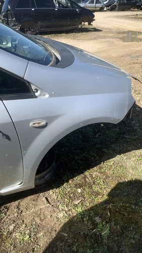 Aile avant droit - fiat, punto