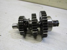 1 arbre de boite de vitesse