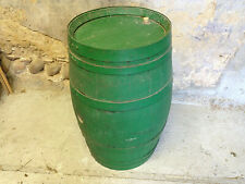 Ancien tonneau de vigneron peint en vert vintage déco bar bistrot table basse