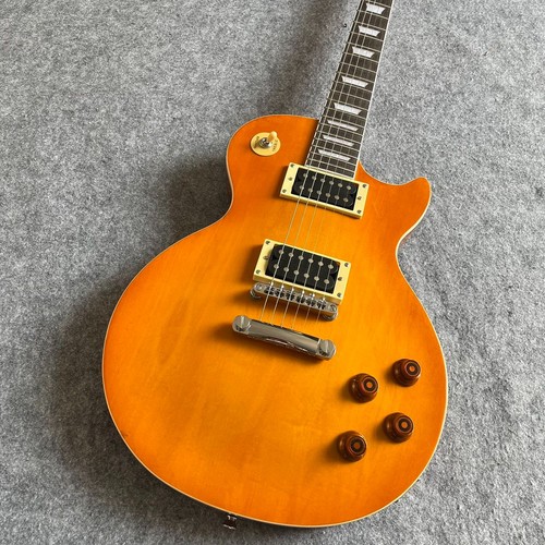 Guitare électrique pour les