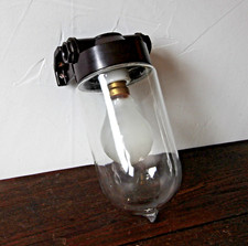 Applique en Bakélite et Verre