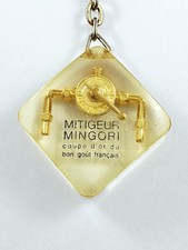 KEYCHAIN - Resin - MINGORI MITIGATOR - Inclusion - Vintage 1960s -