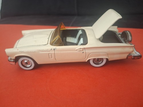Corgi ford thunderbird - corgi,