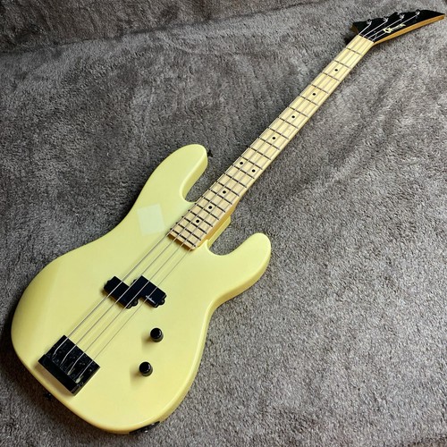 Charvel modèle electric - 1b,