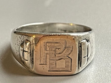 Bague chevalière ancienne