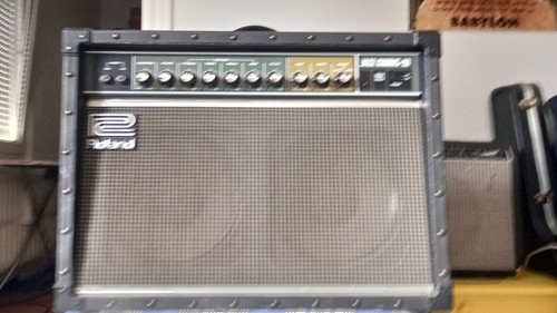 Vends ampli guitare roland - vends,