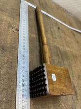 old tool  Hammer / OUTIL