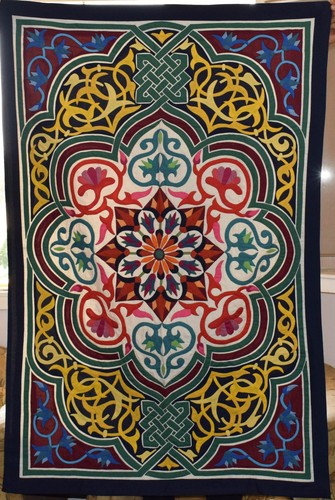 Médaillon floral arabesque